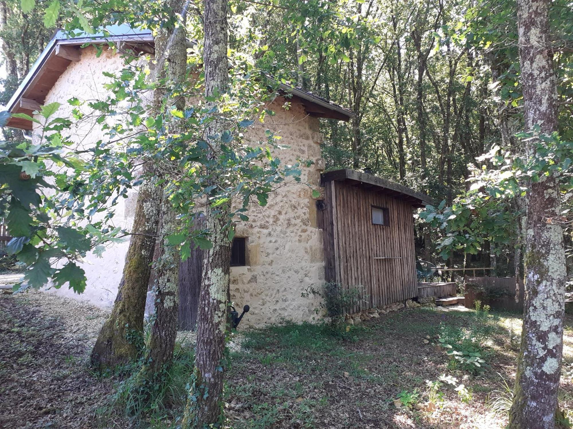 Le Gite De La Cabane De L'Oiseau Couze-et-Saint-Front Luaran gambar